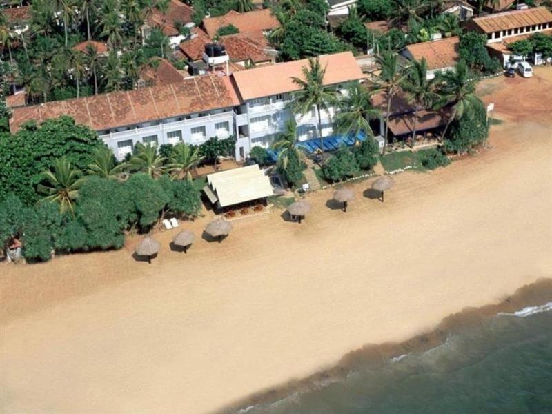 Hotel Sunset Beach Негомбо Экстерьер фото